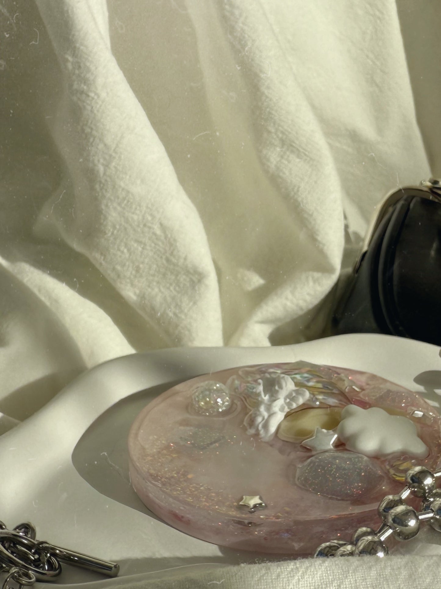 Big small ripple: pink cherub