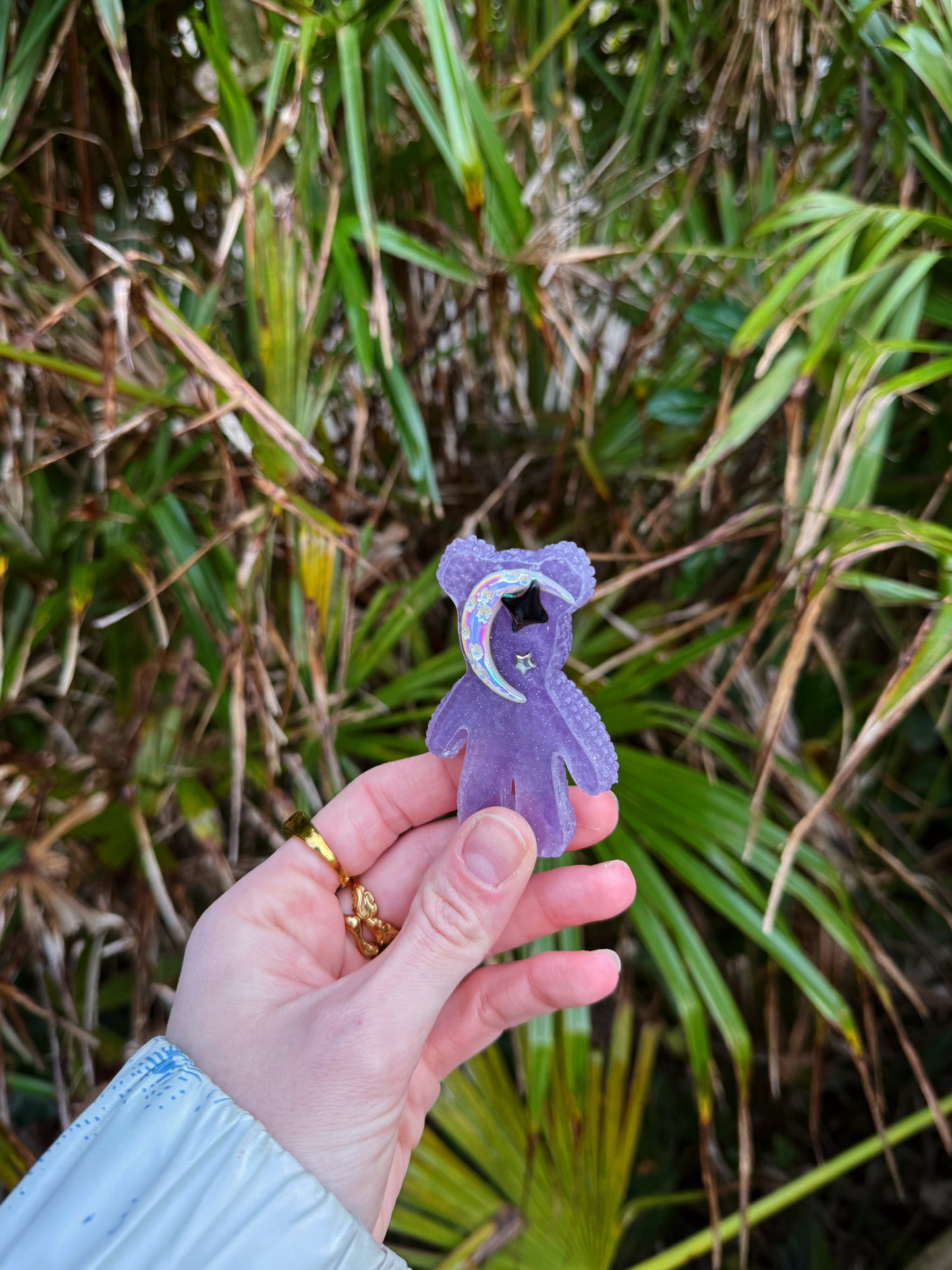 Jagger bear: purple crescent