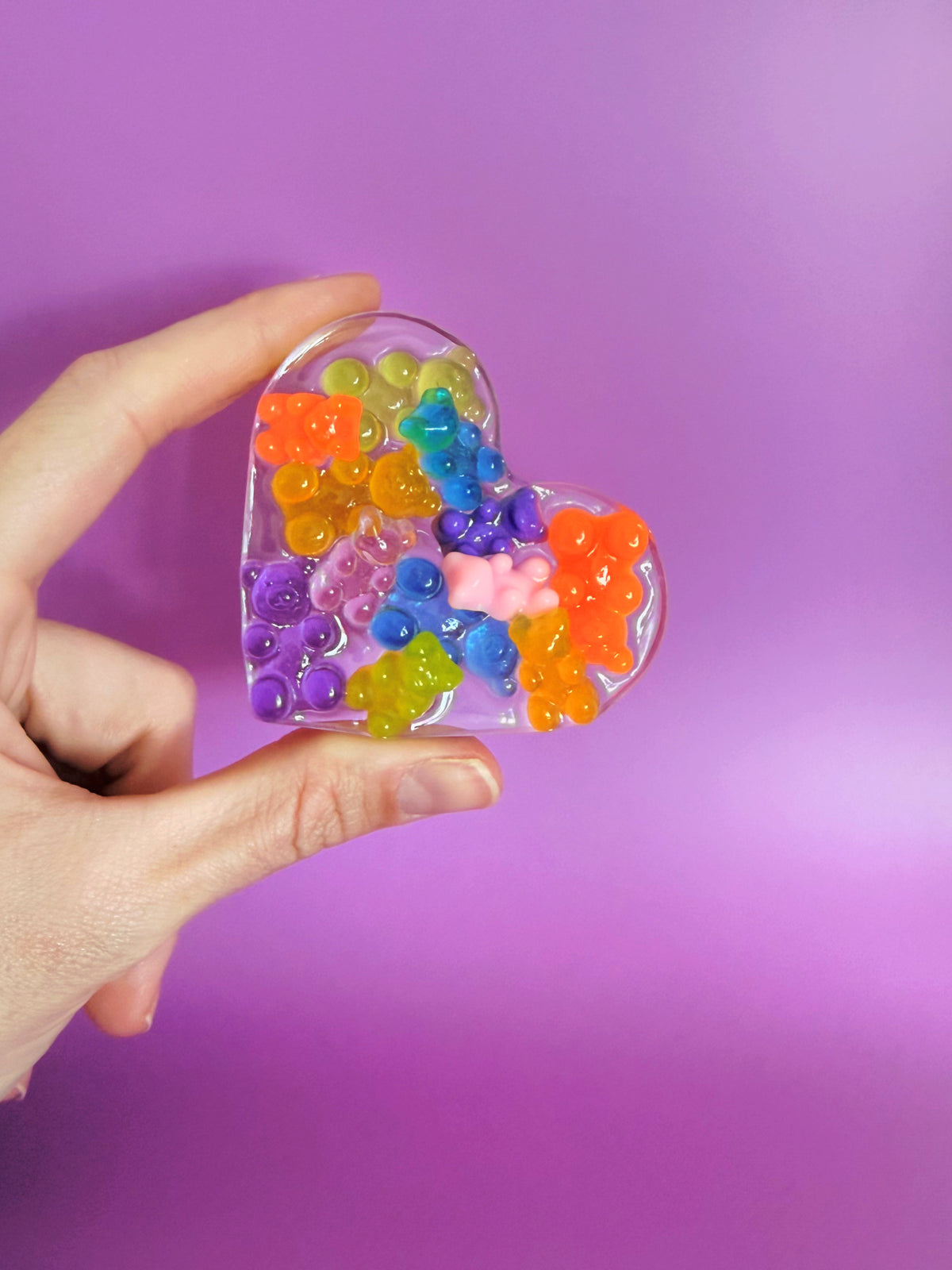 Gummy bear : palm heart