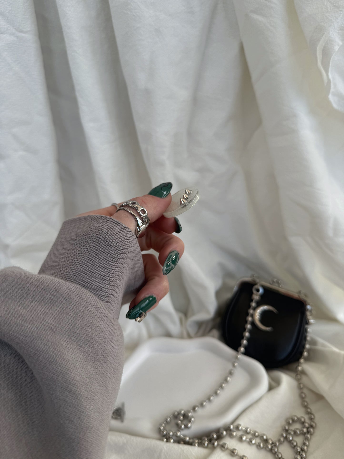 Micro orb: UV safe spike