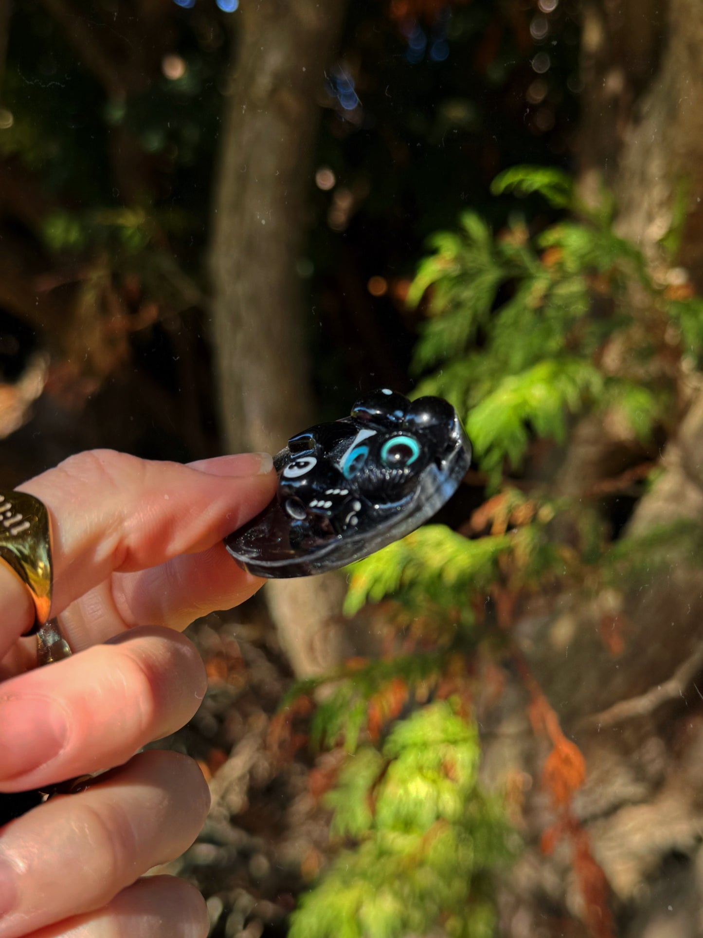 micro ripple: black cat 145