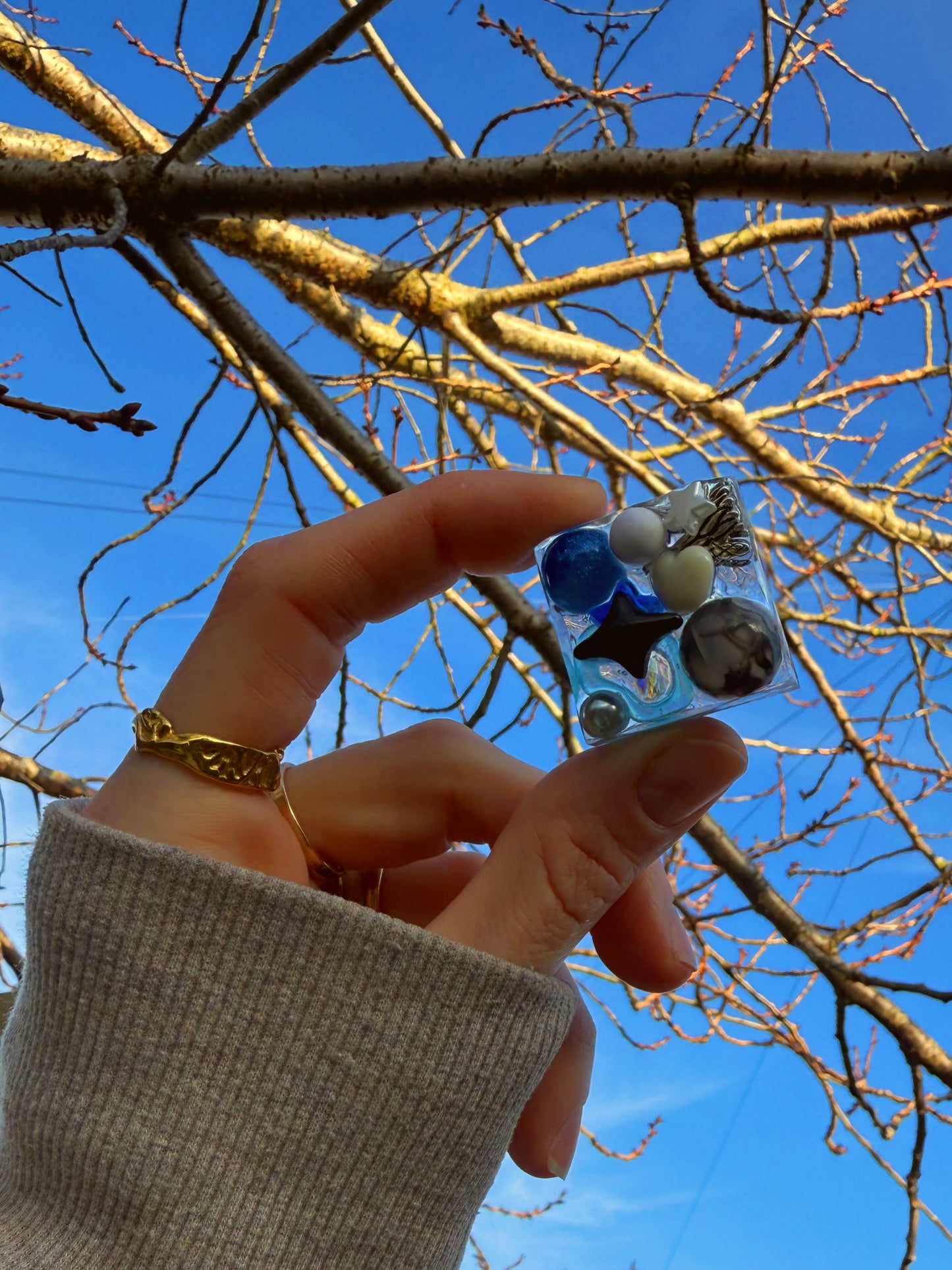 Winter blue square wave