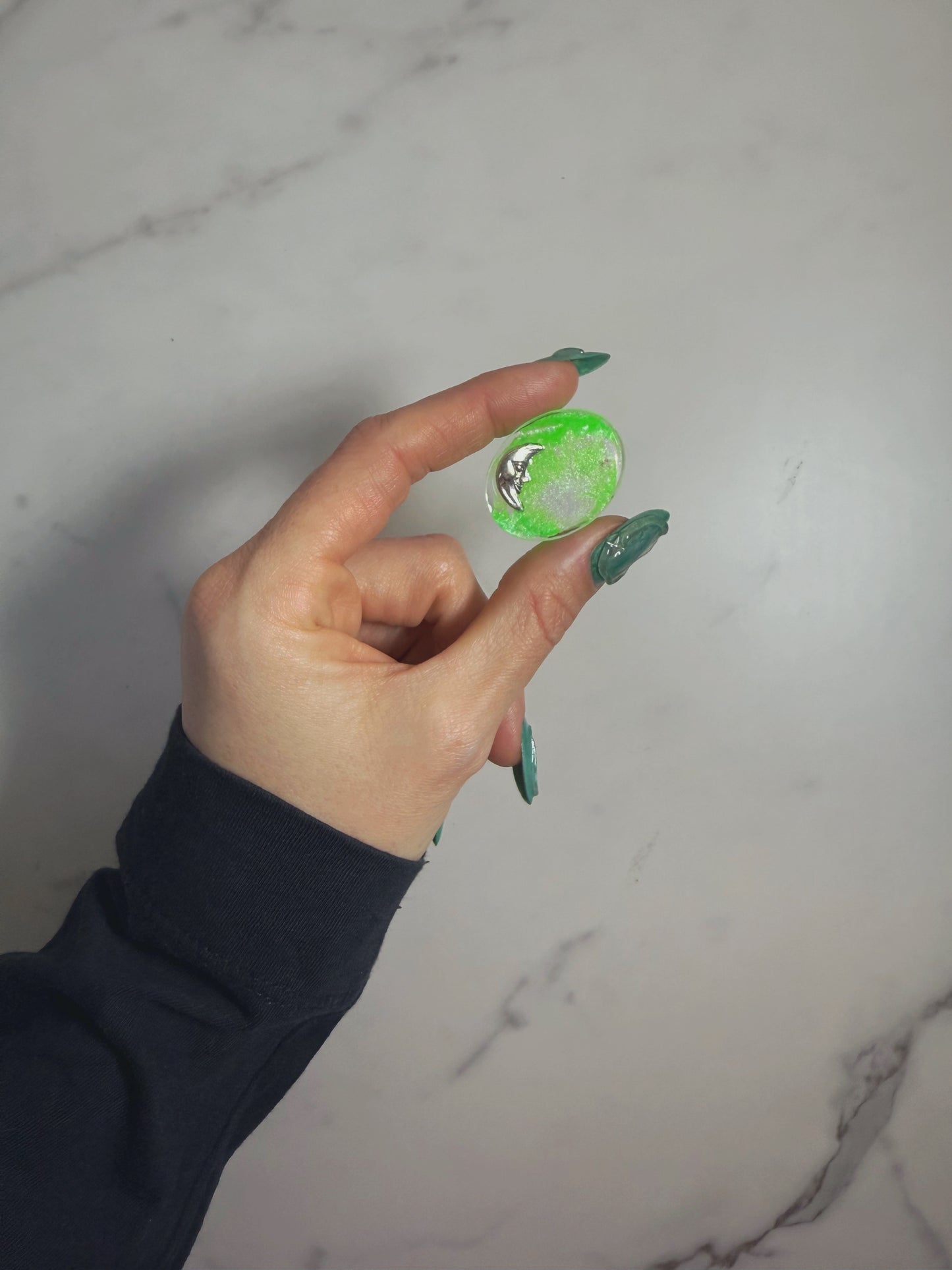 Micro oval: brat moon