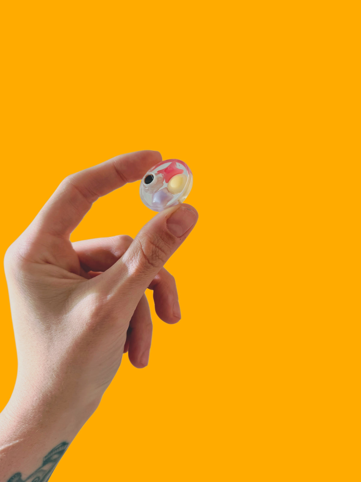 Pastel cuppa : micro orb