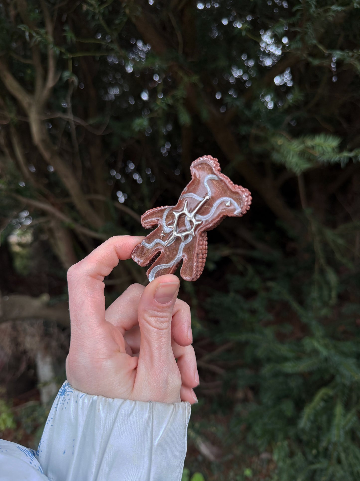 Jagger bear: nail artist