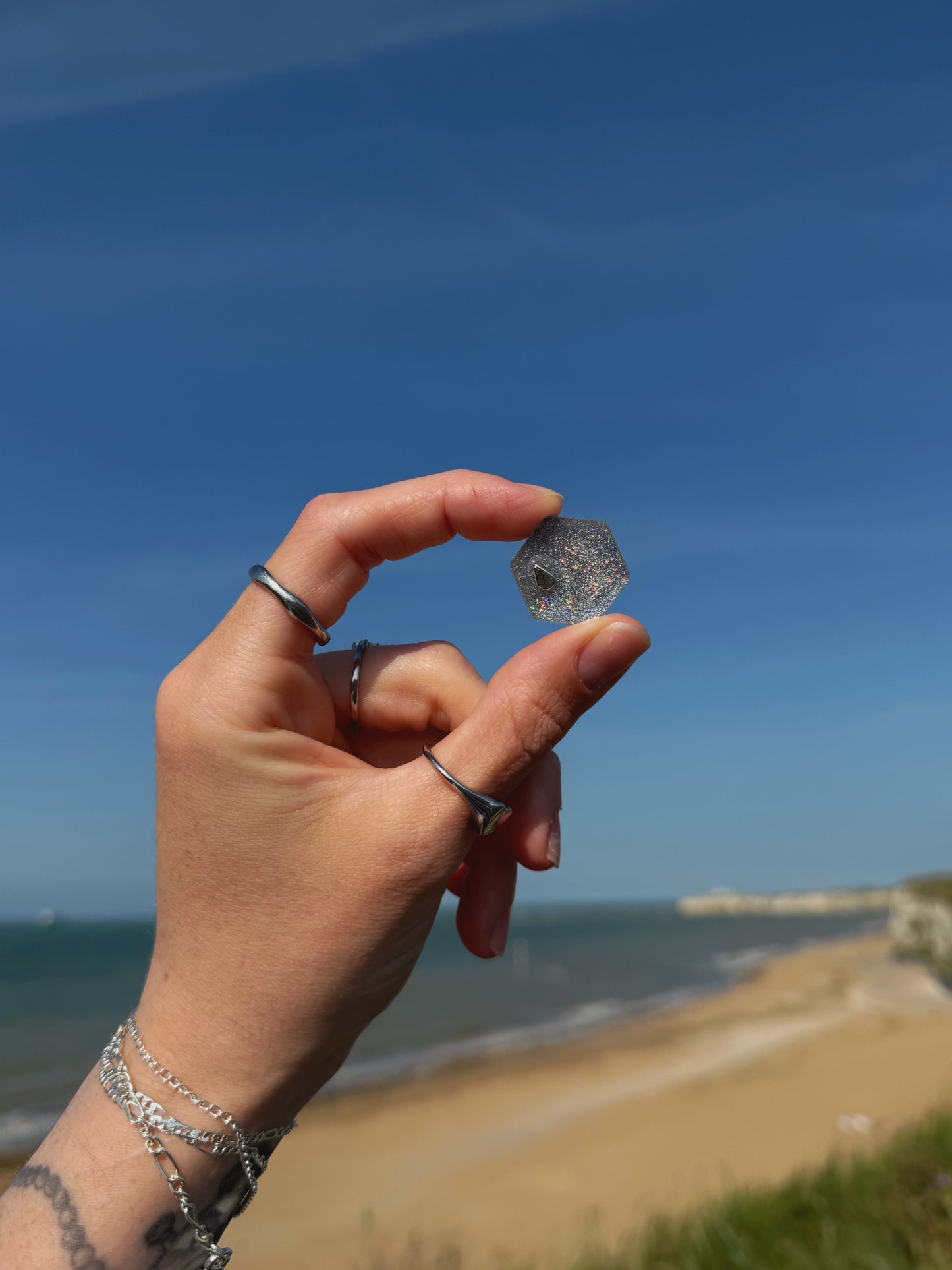 Silver raindrop tiny hexagon
