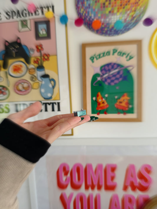 Micro triangle: safe spike