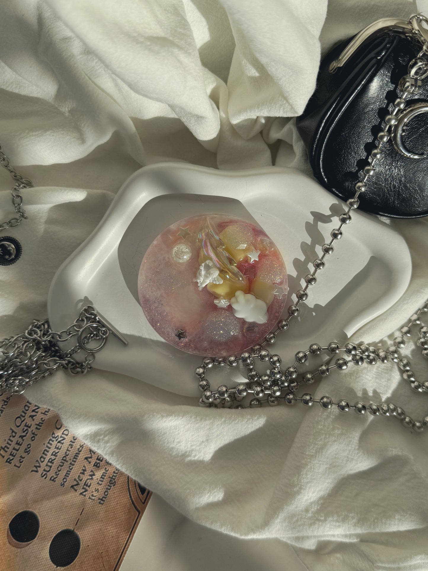 Big small ripple: pink cherub