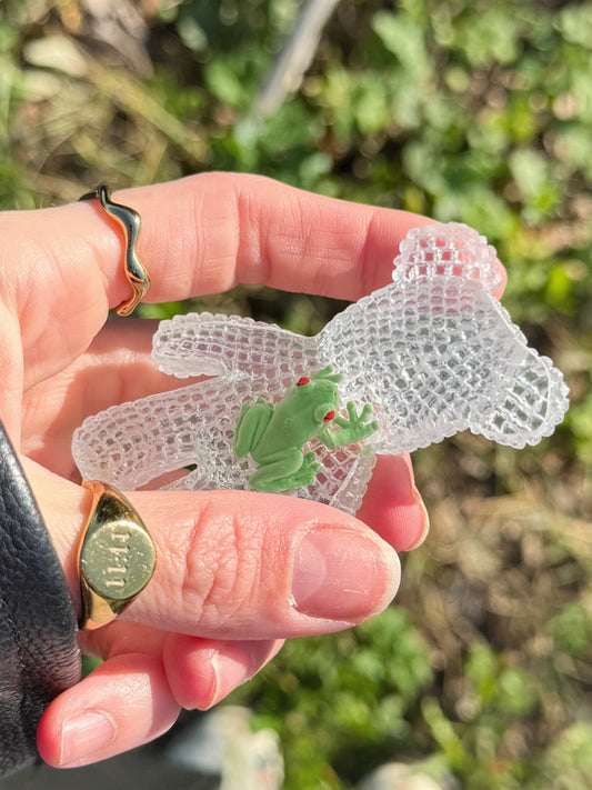 Jagger bear: frog specimen 171