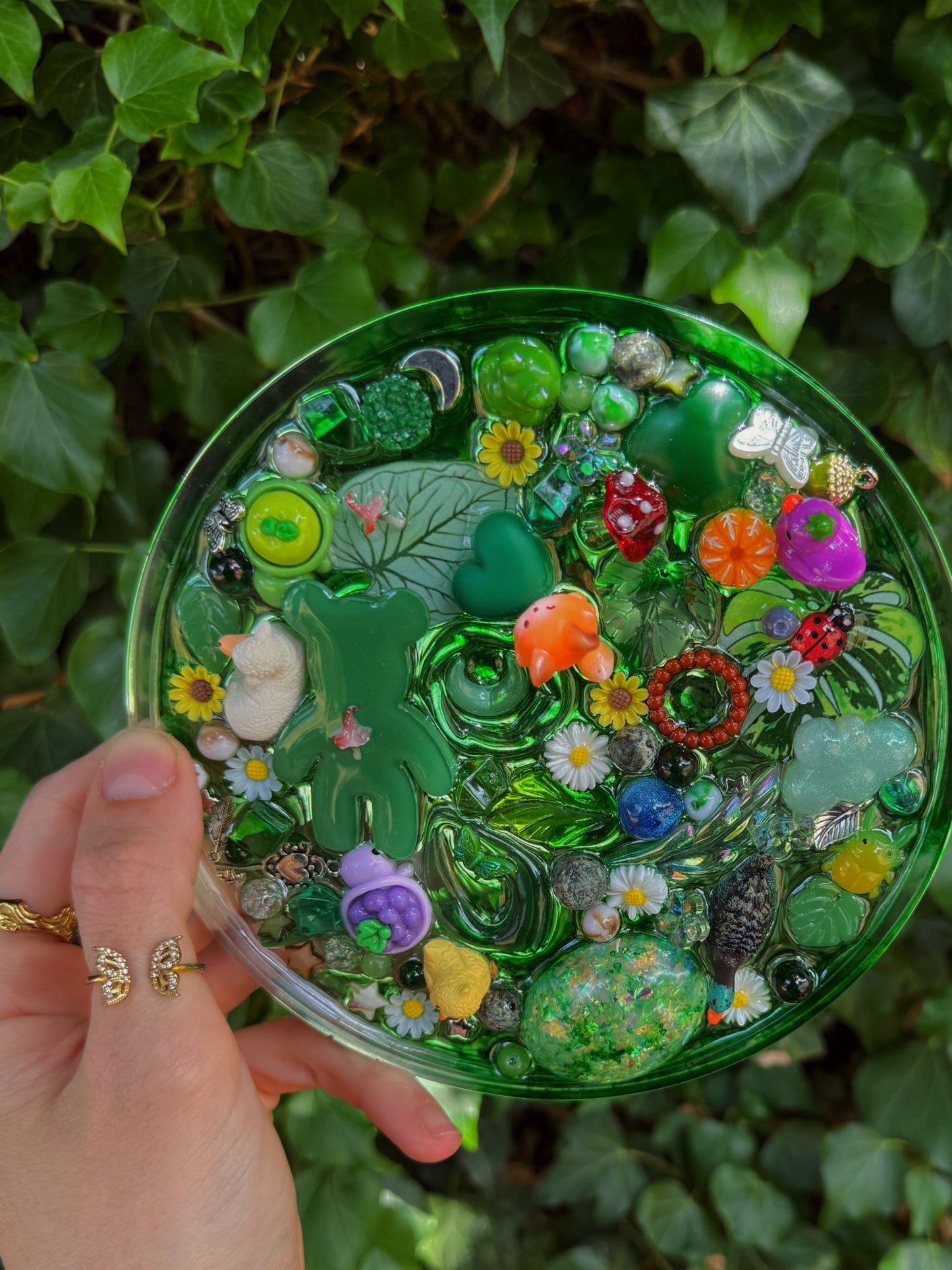 The fairy garden sensory plate