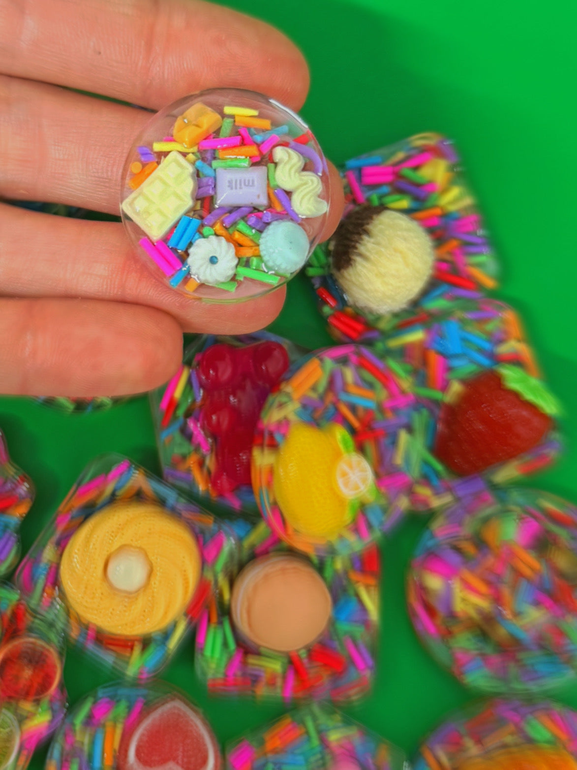 Mystery sprinkle orb