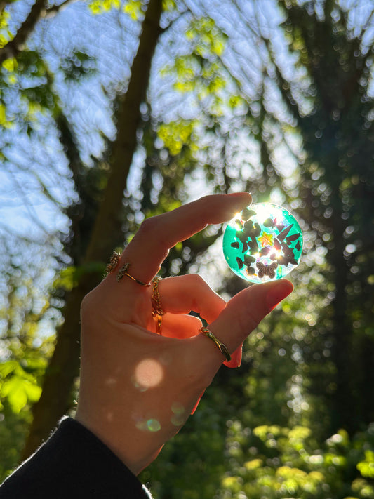Holographic orb: rainbows & gemstones