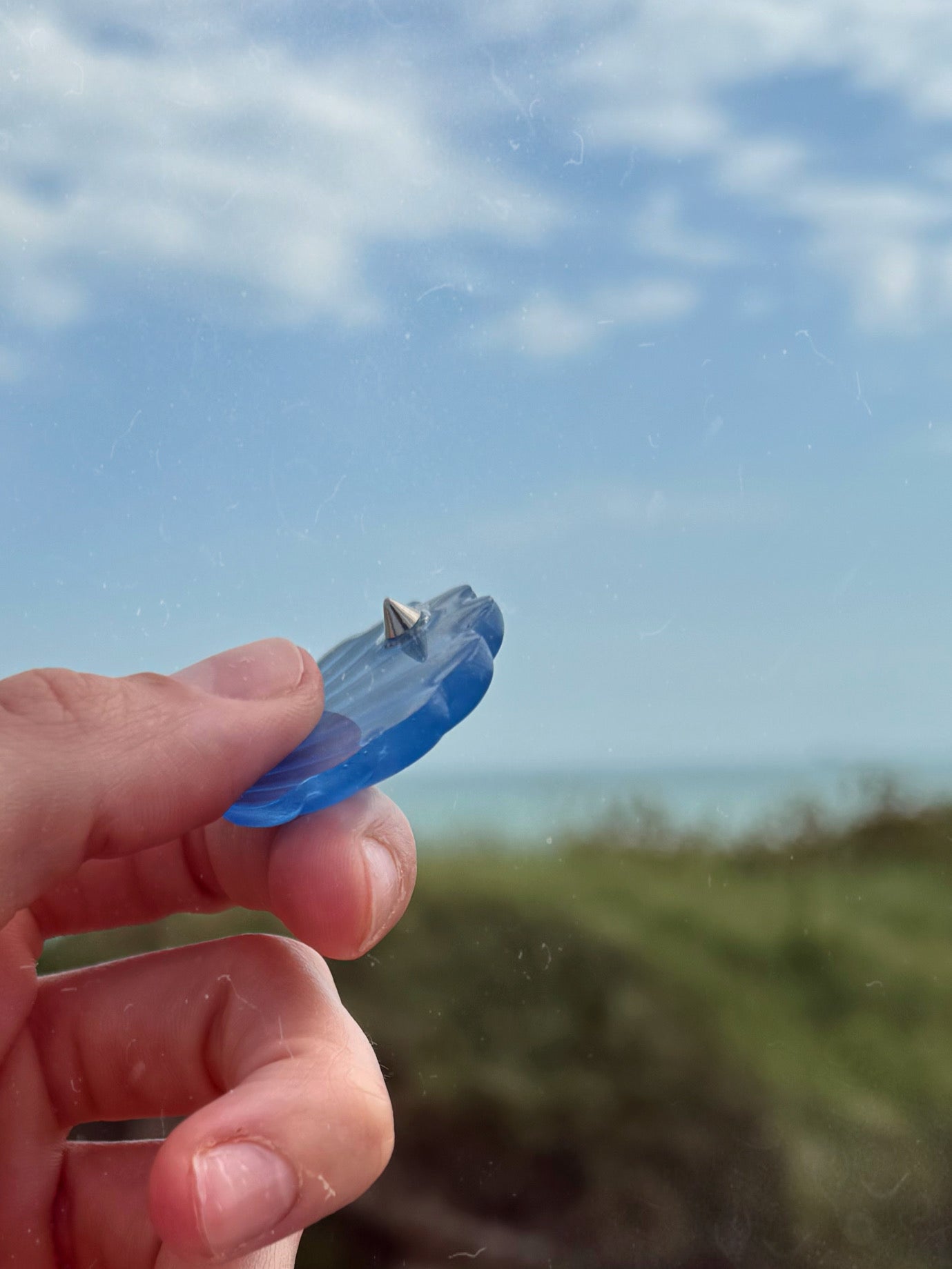 Water blue safe spike pocket shell