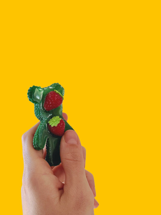 Jagger bear: strawberry field