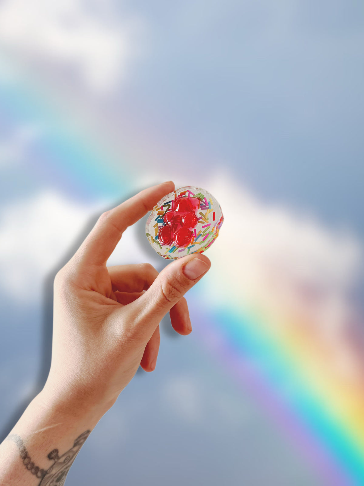 Sleeping gummy bear geode orb