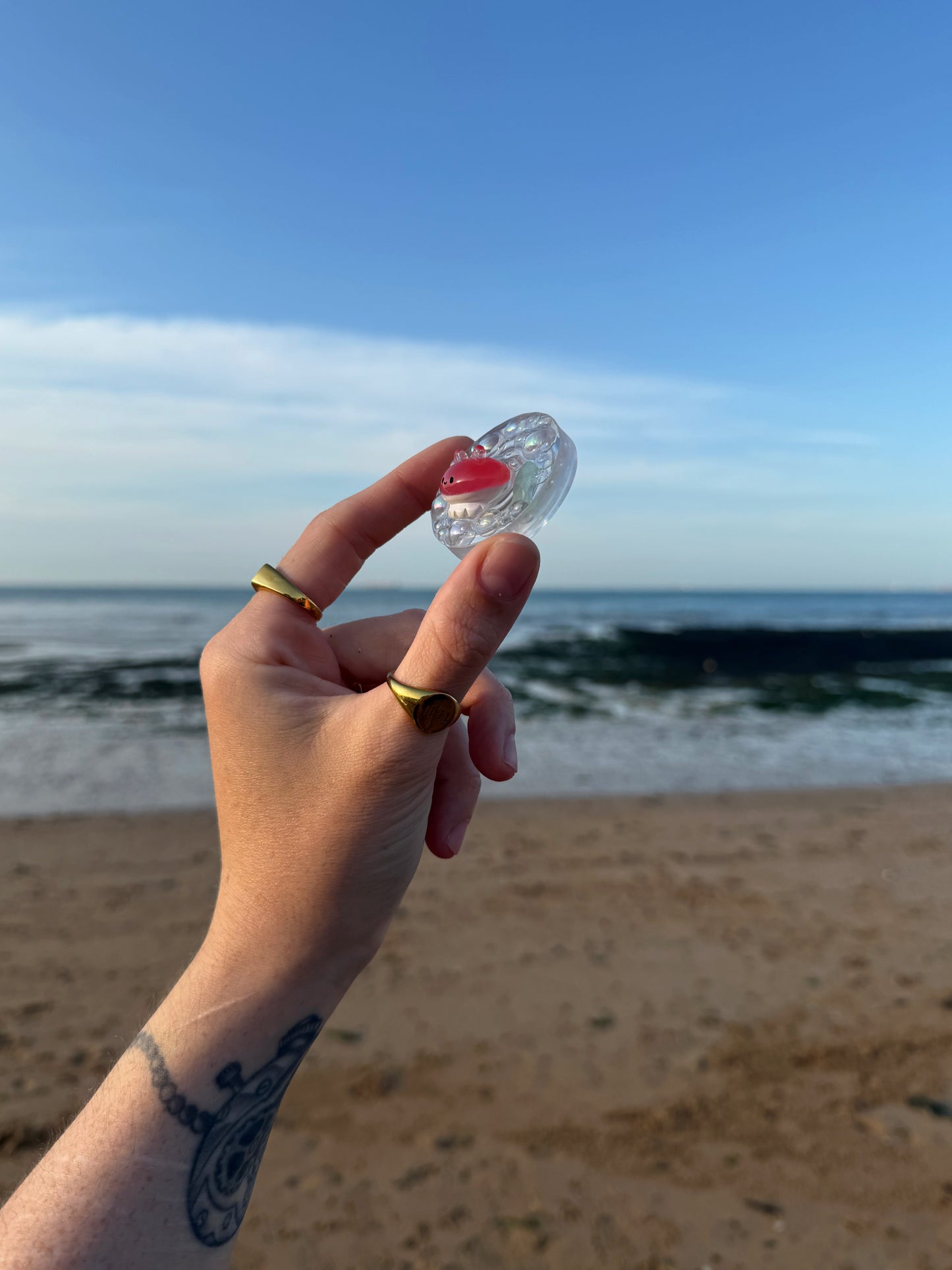 micro ripple: red jelly