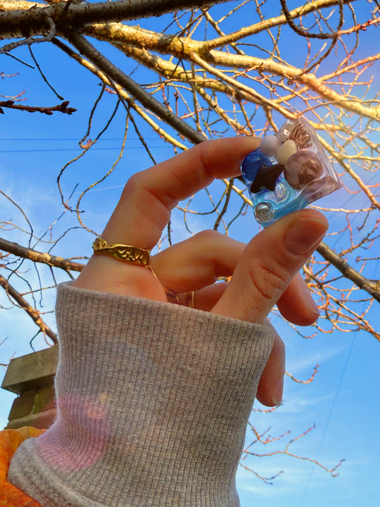 Winter blue square wave