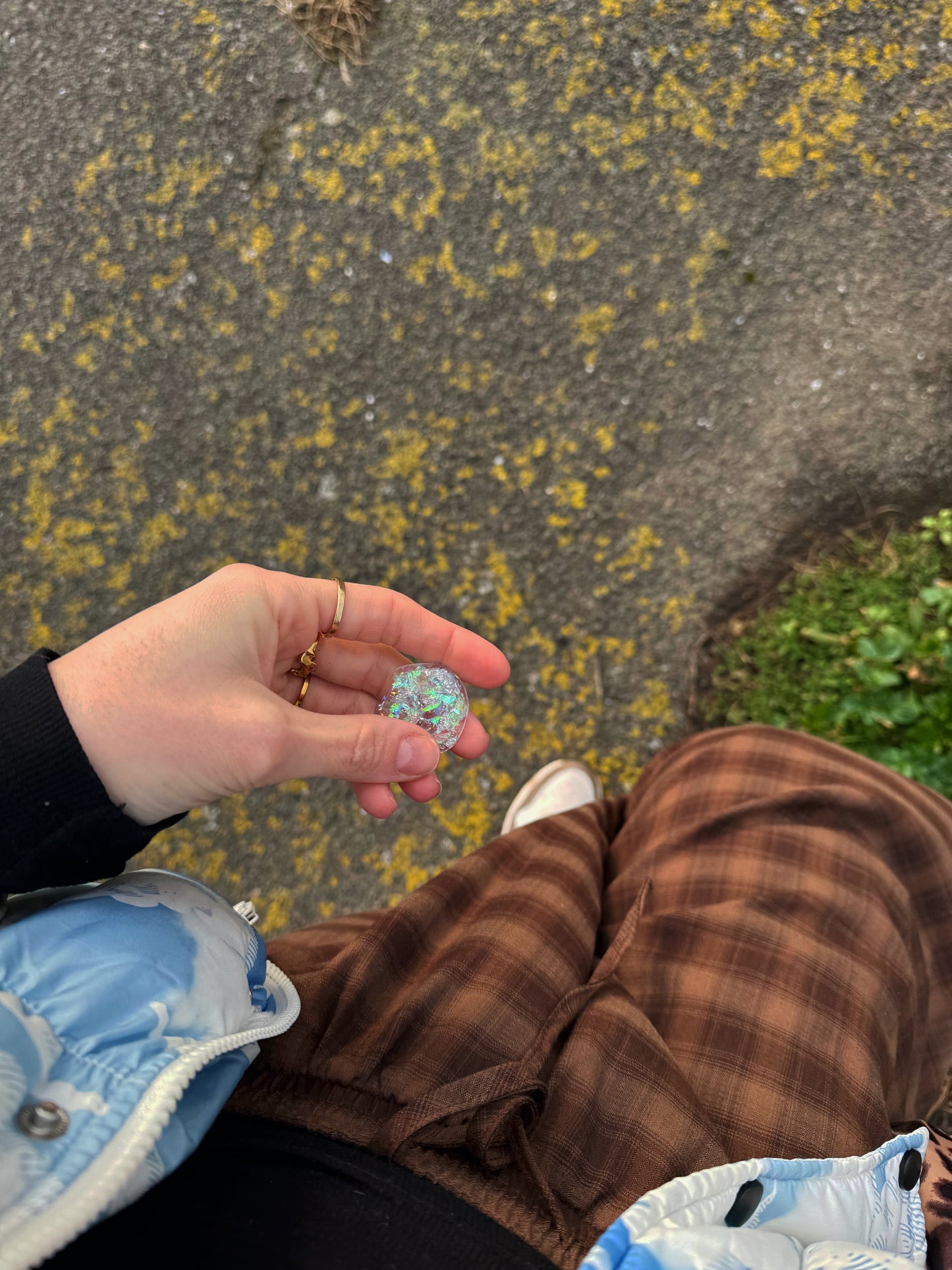 Moon rock: ILY silver