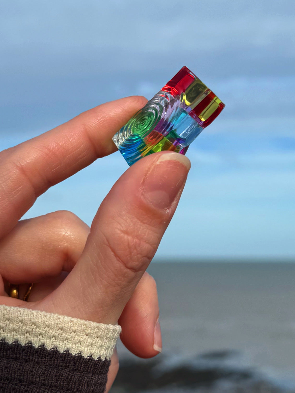 Colour block pebble 31