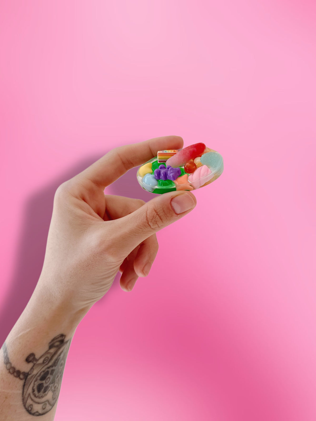 Rainbow snack: palm oval