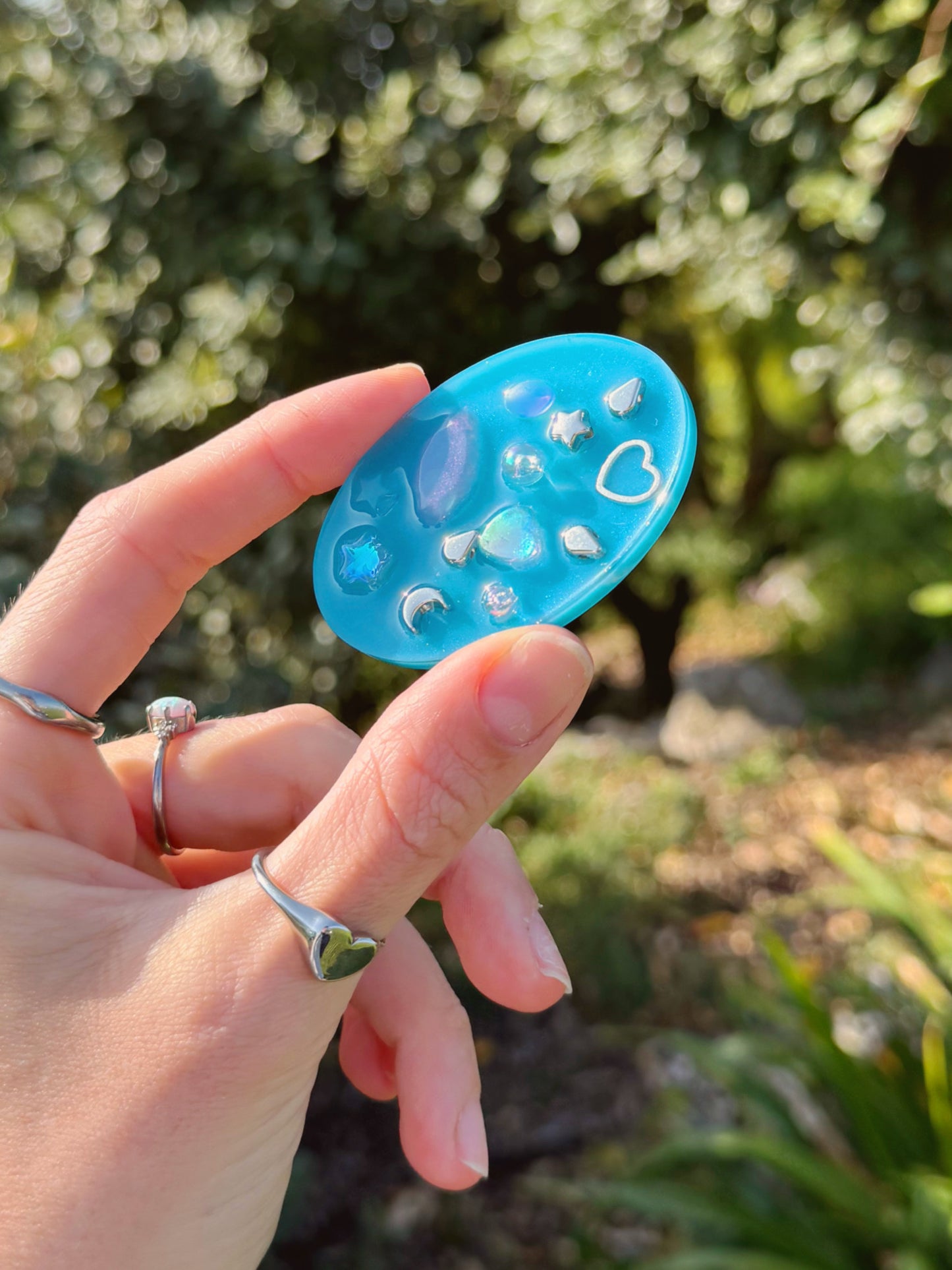 Teal magic palm oval