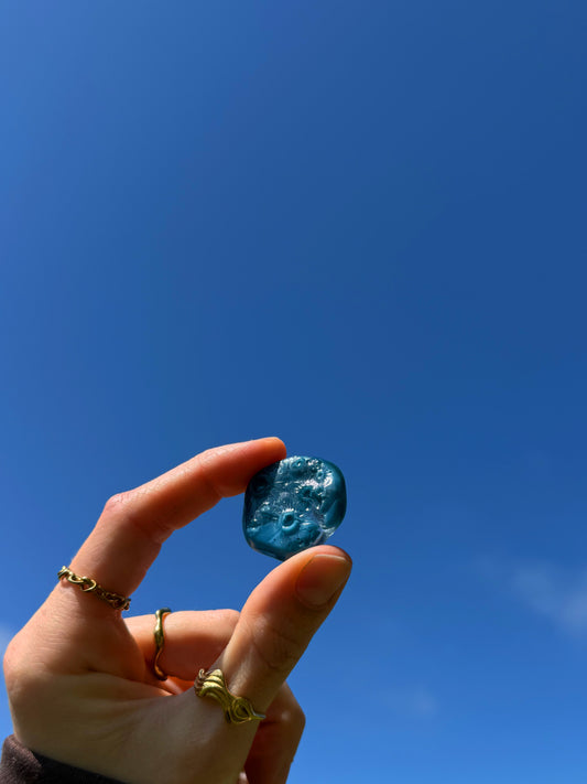 Blueberry moon rock