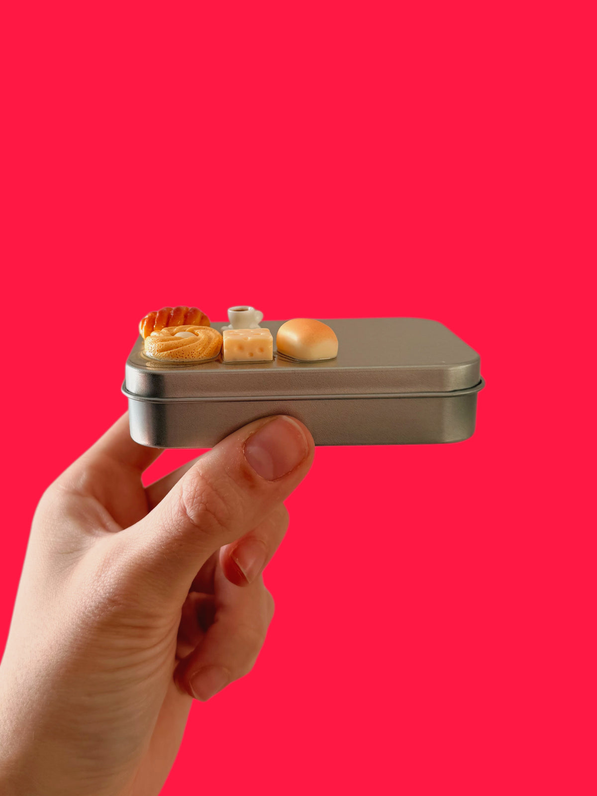 Cup of tea tin