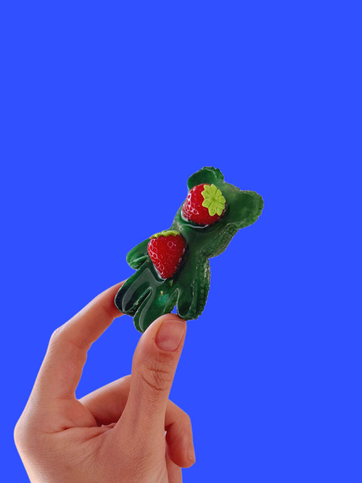 Jagger bear: strawberry field