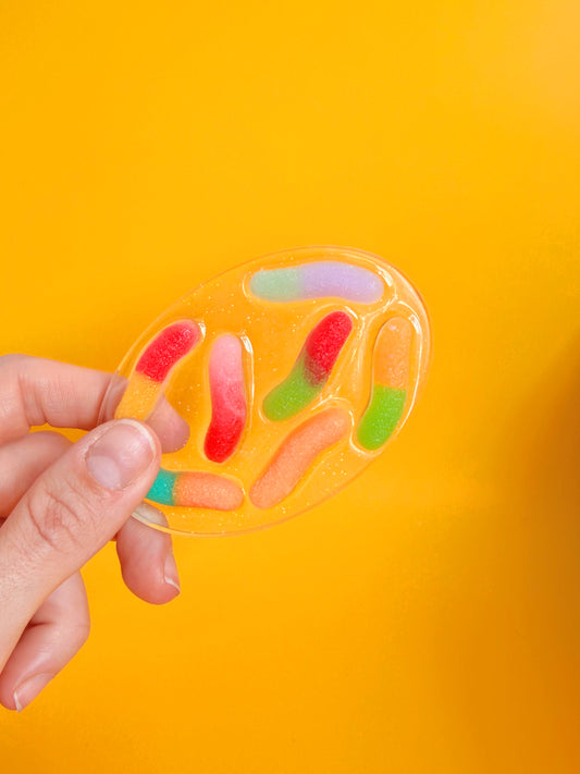 Gummy worm: oval tinker
