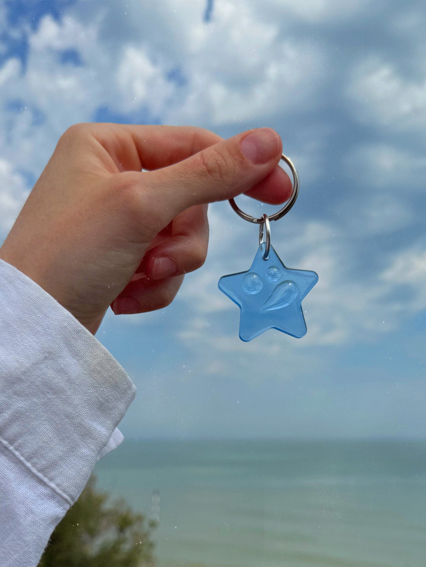 Bella star: water drop keyring
