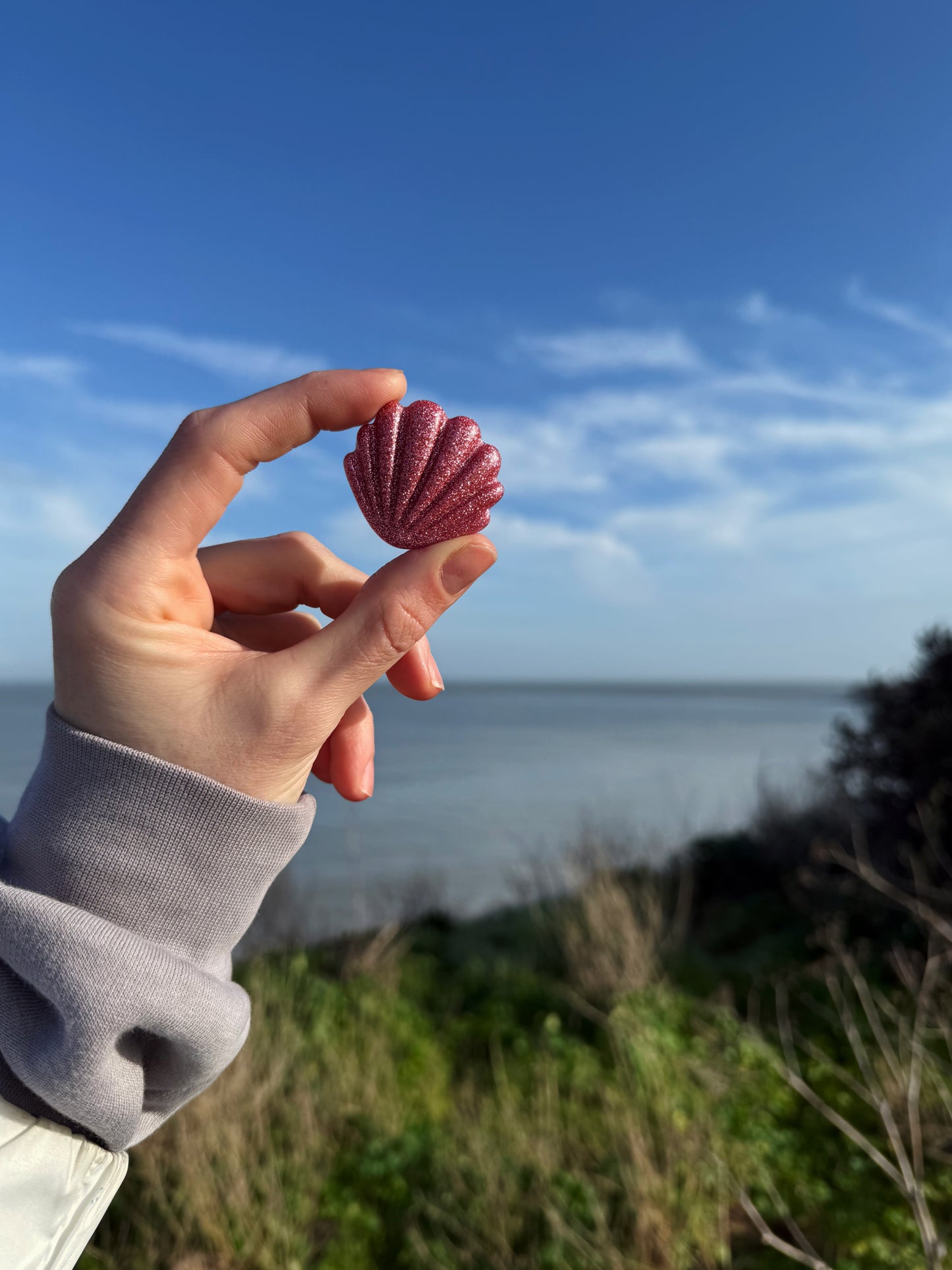 Pocket shell: pink safe spike