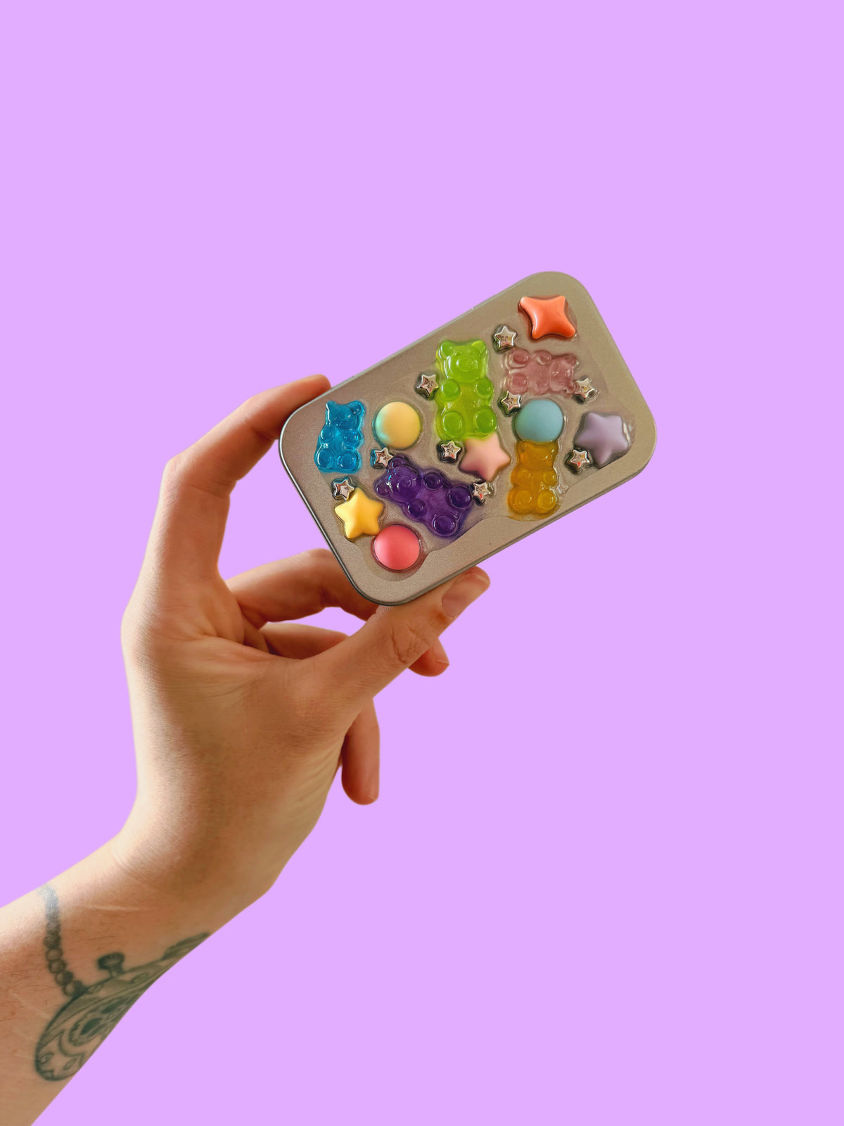 Gummy party tin