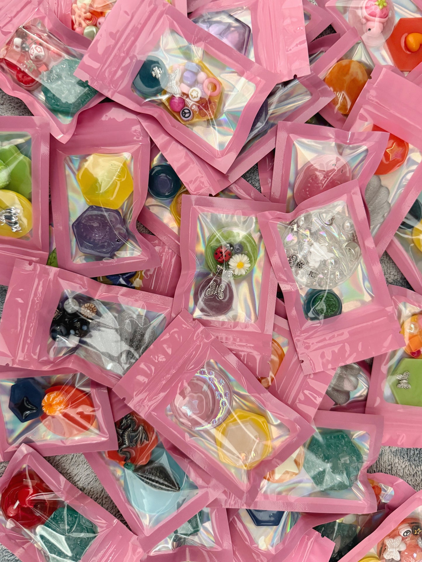 Mini mystery bag: pocket pieces