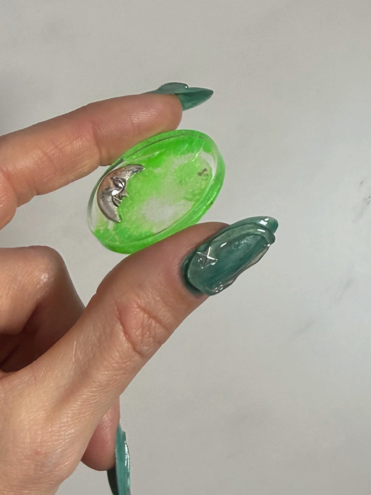 Micro oval: brat moon