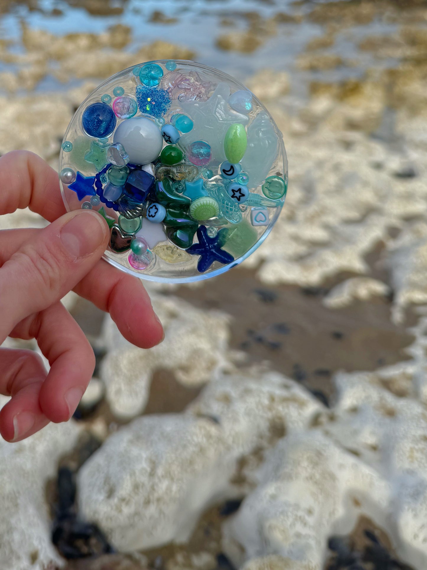 Glowing blue magic circle tinker