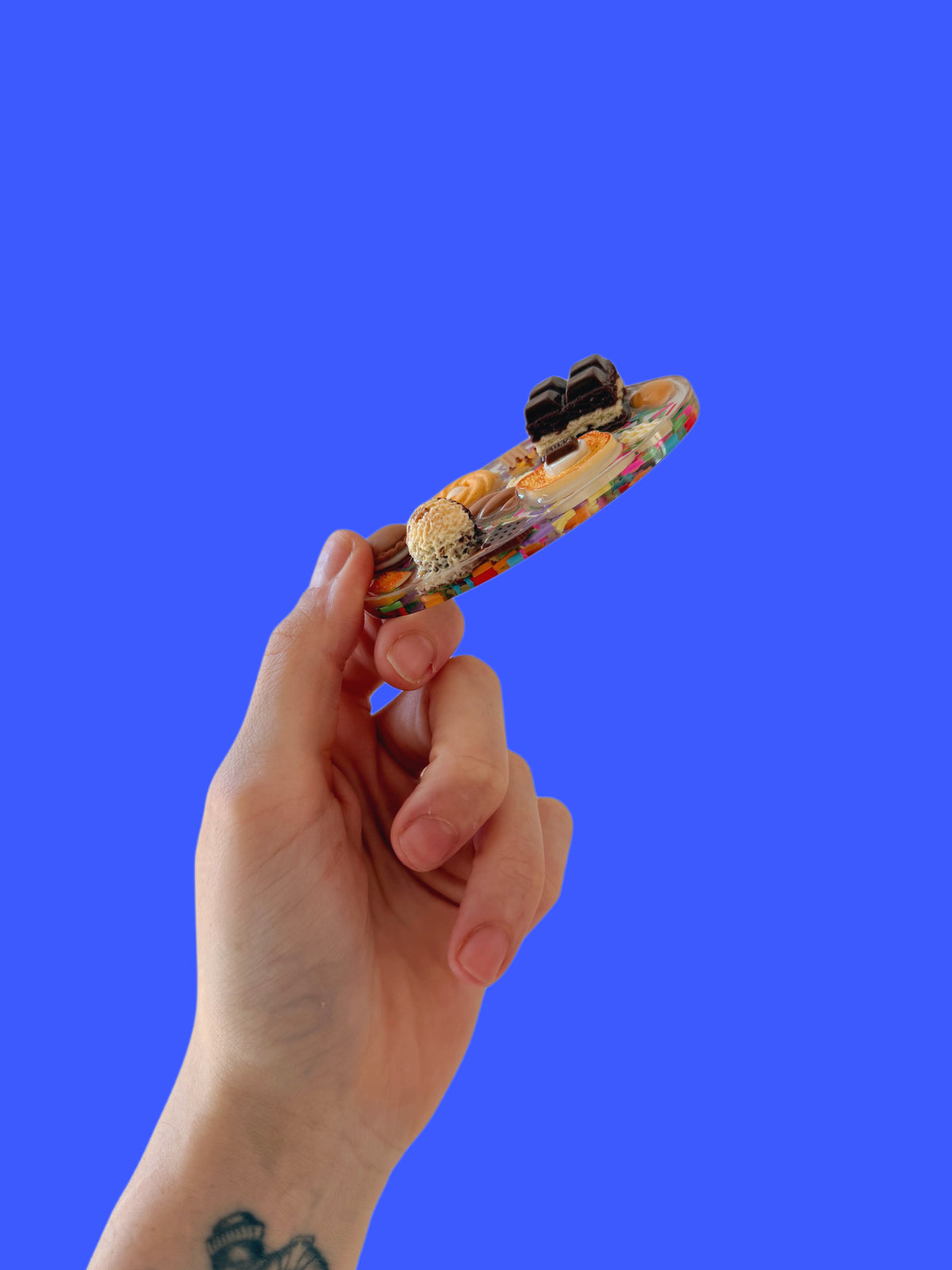 Chocolate sprinkles : oval tinker